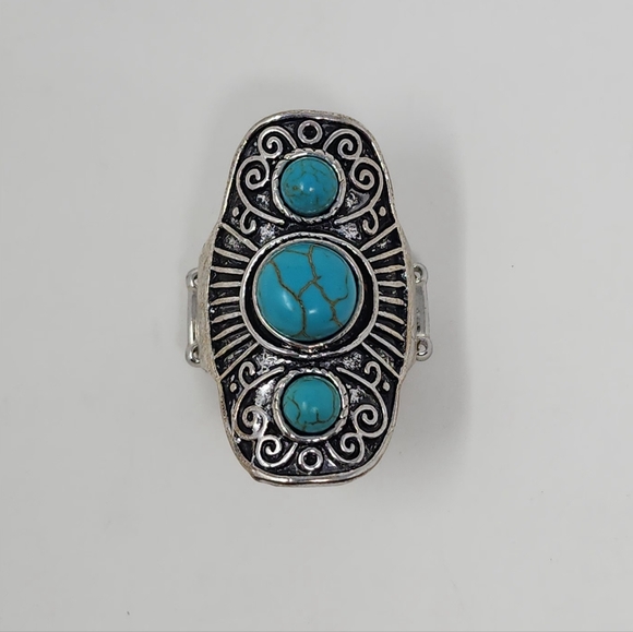 Turquoise Color Stone Southwest Style Concho Stretch Statement Ring - Picture 3 of 14
